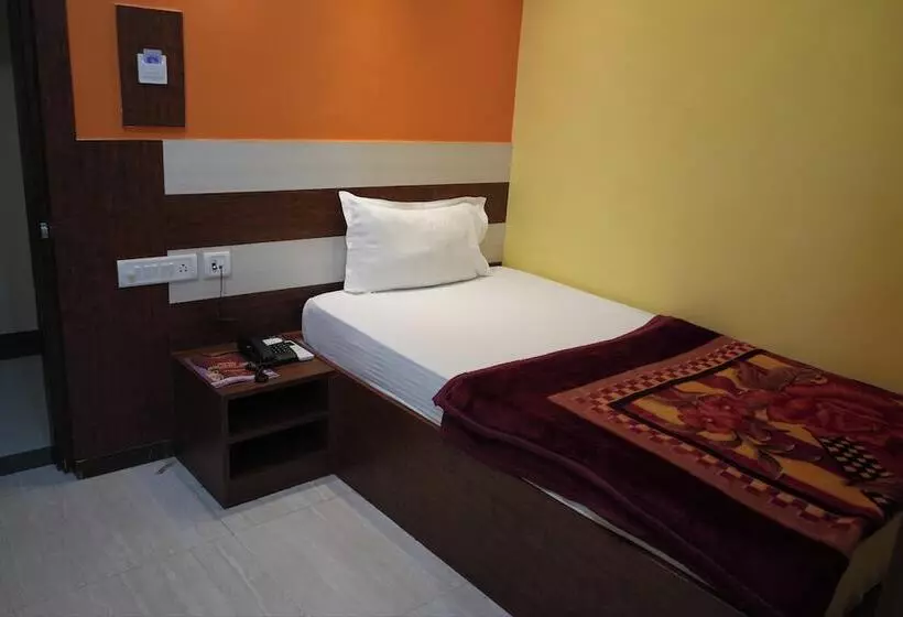 Hotelli Holiday Saharsa