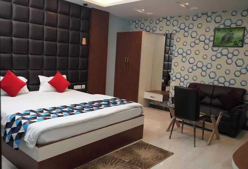 Hotelli Holiday Saharsa