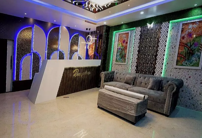 Hotelli Holiday Saharsa