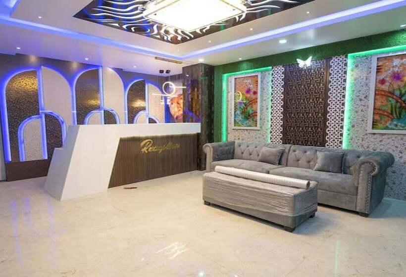 호텔 Holiday Saharsa