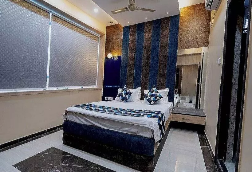 Hotelli Holiday Saharsa