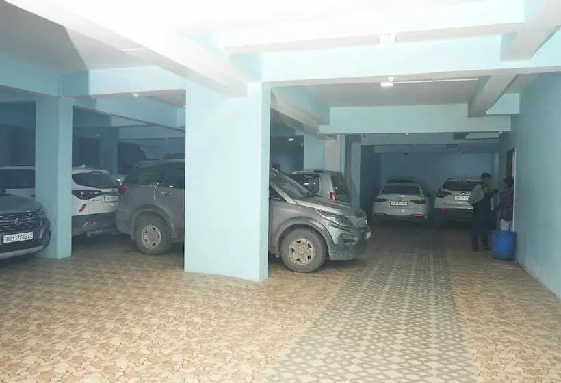 Hotelli Holiday Saharsa