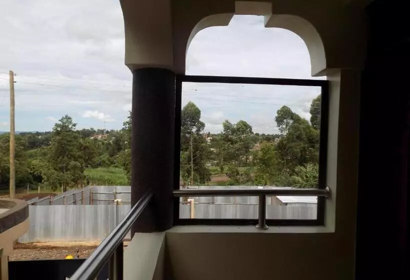 هتل Lanaca Resort