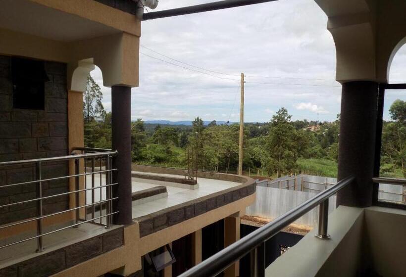 هتل Lanaca Resort