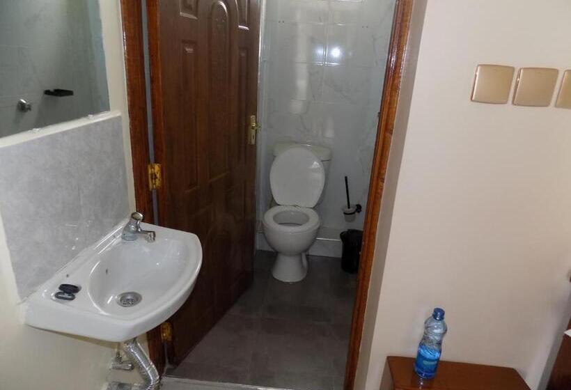 هتل Lanaca Resort