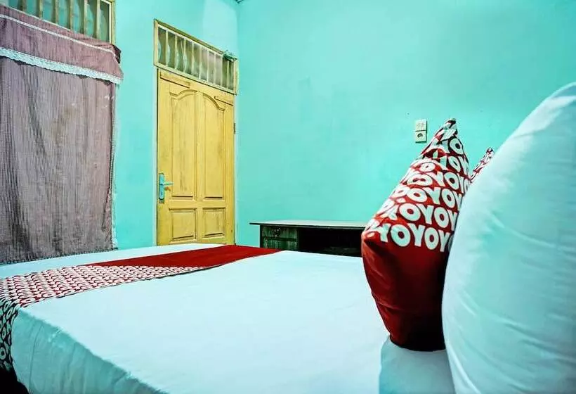 ホテル Oyo 93298 Barito House