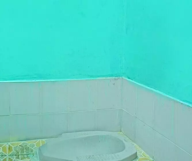 ホテル Oyo 93298 Barito House