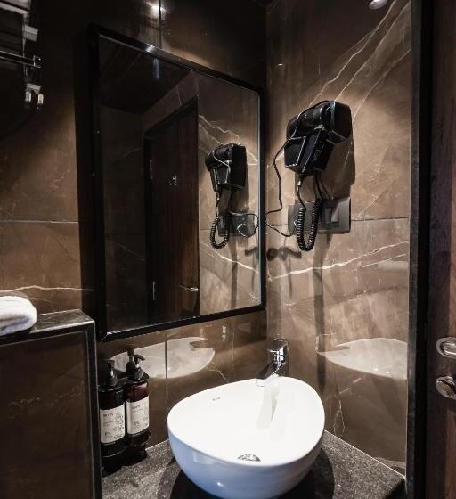 Hotel Regenta Place Igatpuri