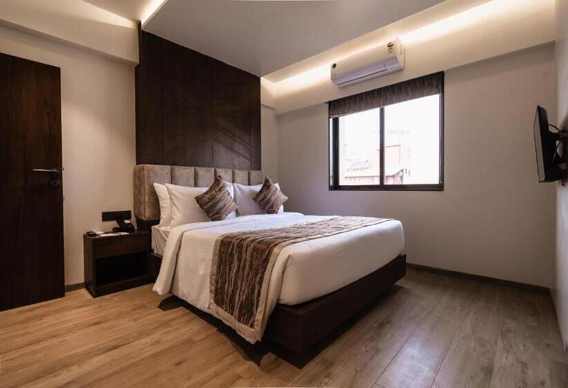 Hotel Regenta Place Igatpuri