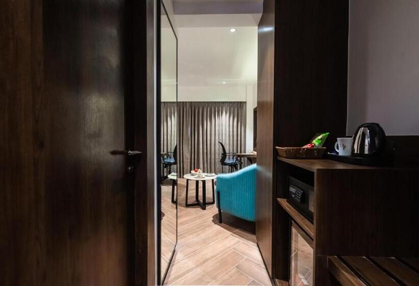 Hotel Regenta Place Igatpuri