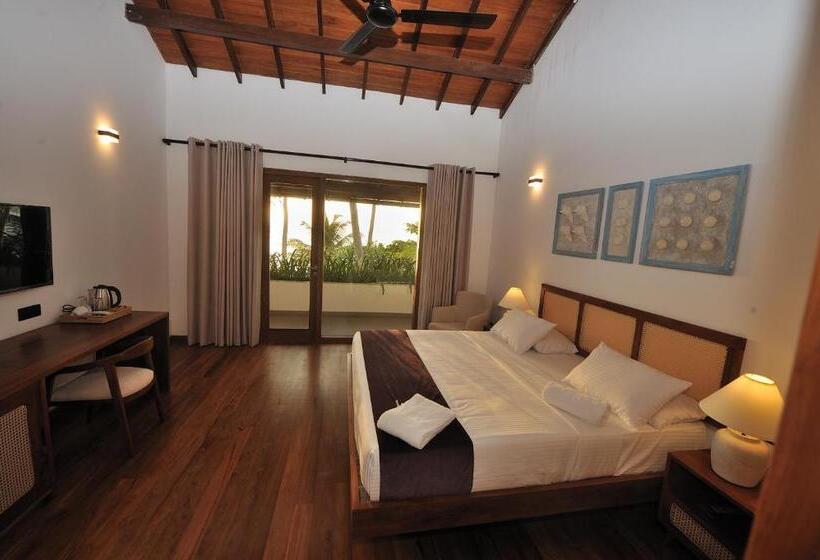 ホテル Tantalize Beach