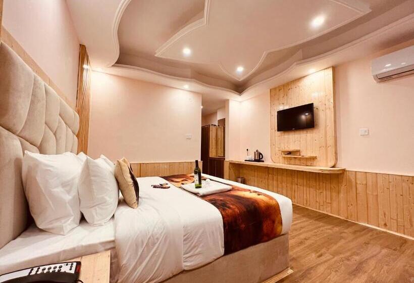 בית מלון כפרי West Western