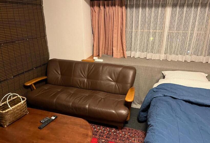 ペンション ゲストハウス かぶろの庭