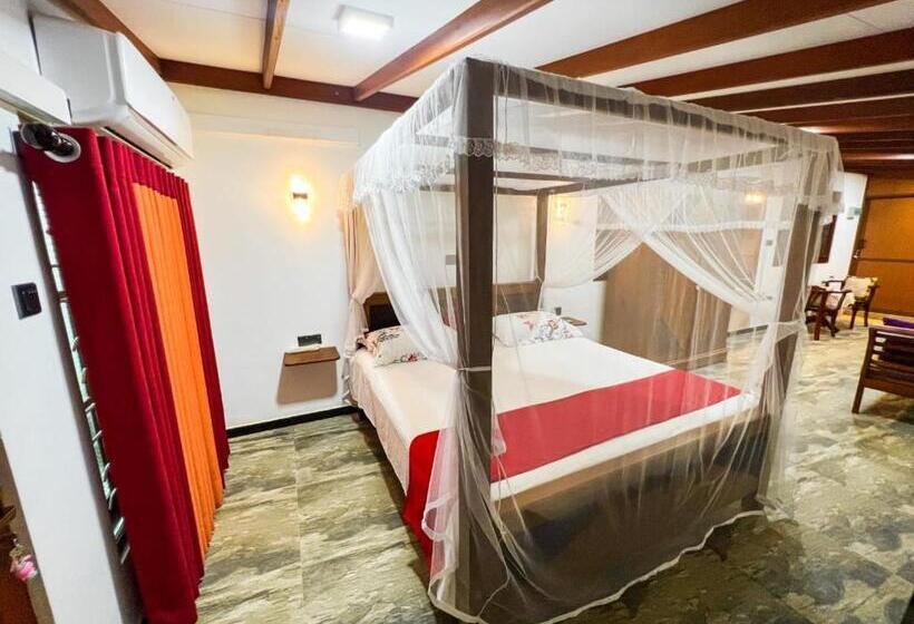 펜션 Pavan Apartments