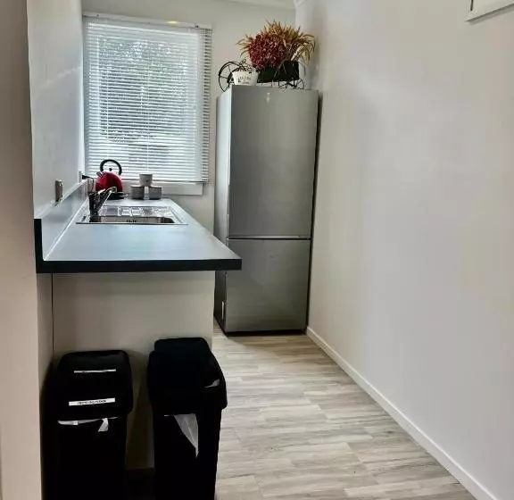 ペンション Short Stay  Entire Guesthouse!