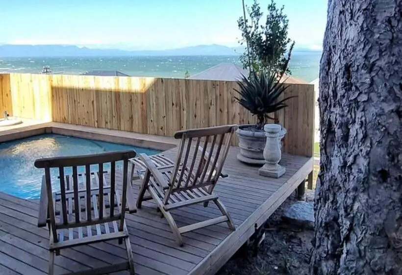 Majatalo The Dragon Tree Guesthouse