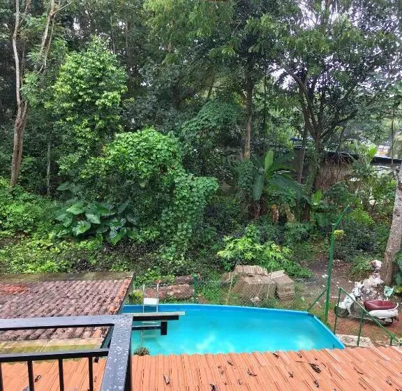 Majatalo Water Front Family Resort