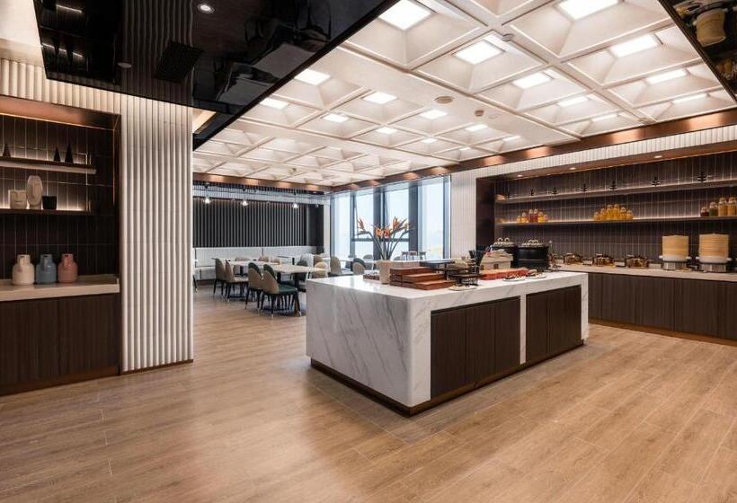 Atour Hotel Kunming Changshui International Airport