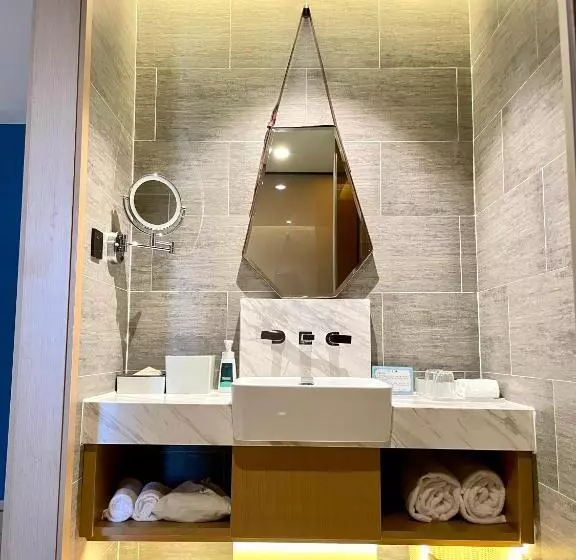 Atour Hotel Shenzhen Nanshan Shekou