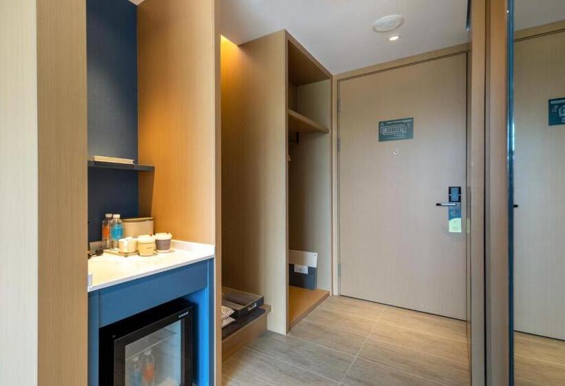 Atour Hotel Xiamen Meifeng Binhai Romantic Line