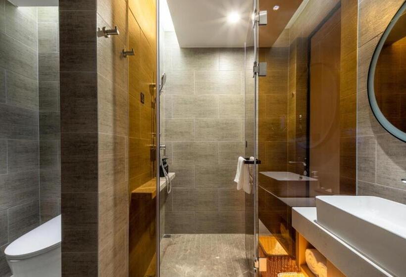 Atour Hotel Xiamen Meifeng Binhai Romantic Line