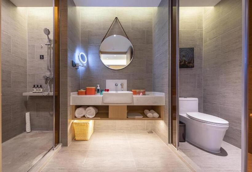 Atour Hotel Zhuhai Tangjiawan University Jinding Plaza