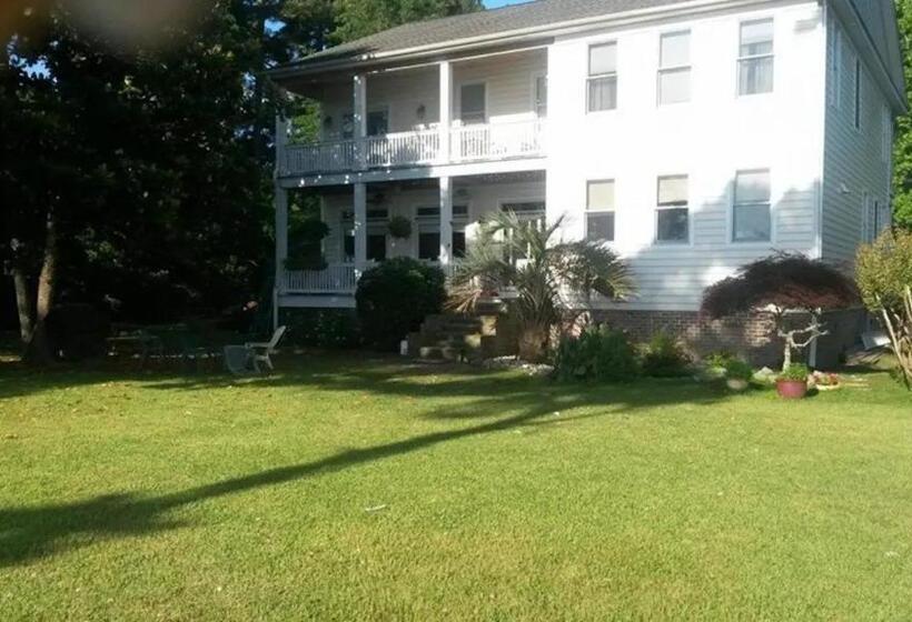 مبيت وإفطار Gloucester House