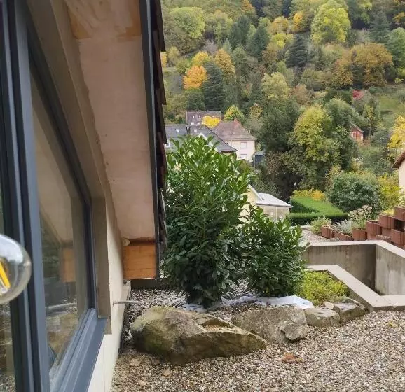 Aamiaismajoitus (B&B) L écrin Des Biches