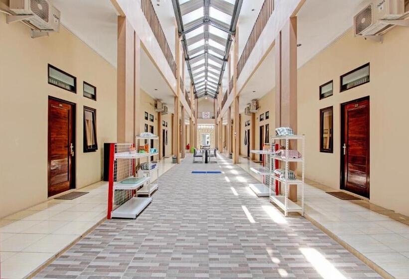 Capital O 93204 Hotel Mulia Dua Syariah