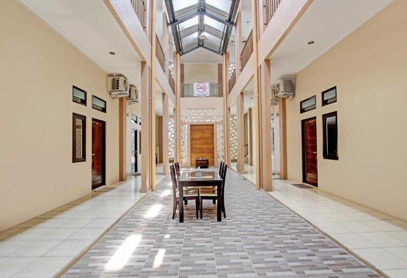 Capital O 93204 Hotel Mulia Dua Syariah