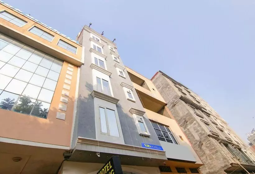 Fabhotel Spring