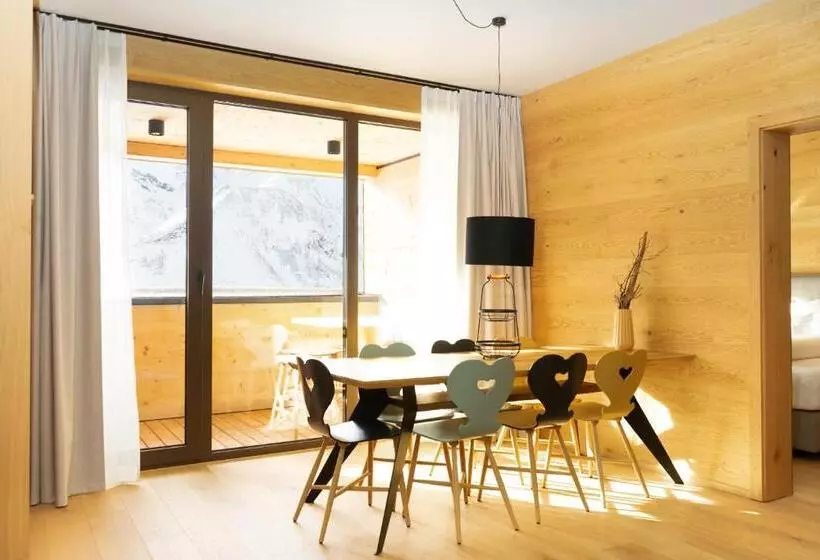 Heimat 1495m Appartement Typ 5