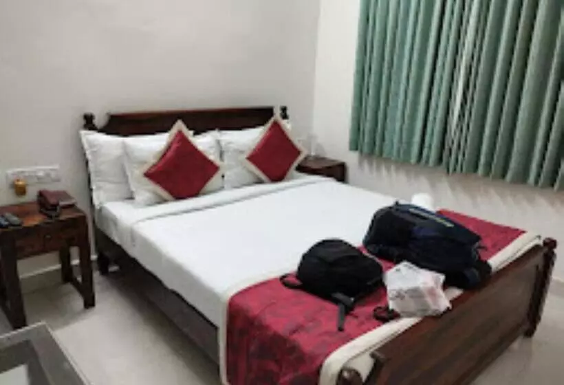 Hotelli Mayura Adil Shahi, Vijaypura
