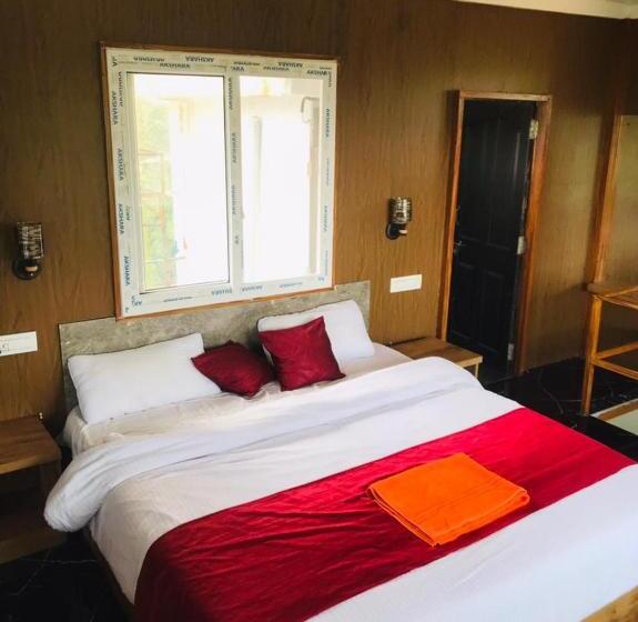 Отель Sana Estate Stay