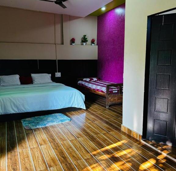 Отель Sana Estate Stay