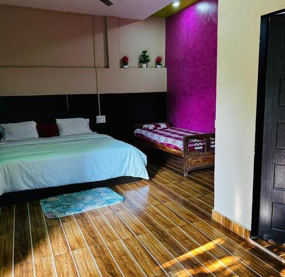 Отель Sana Estate Stay