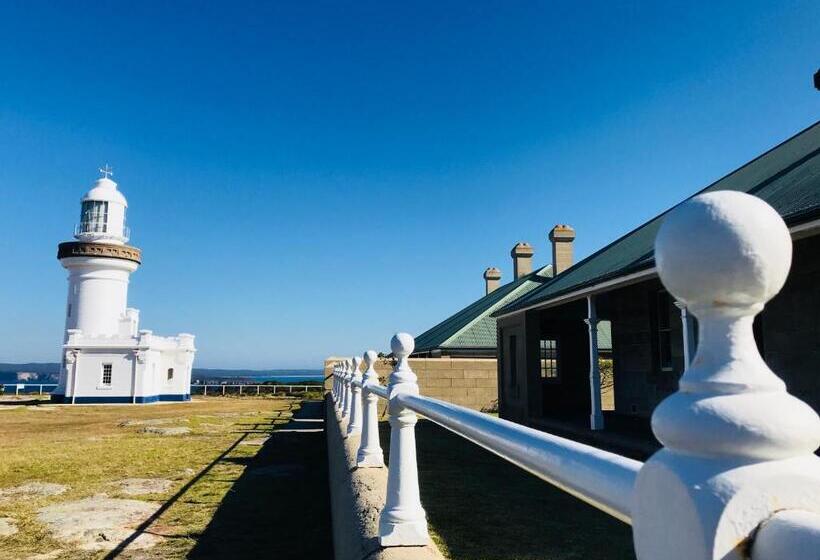 Отель Sapphire Cottage Farm Escape