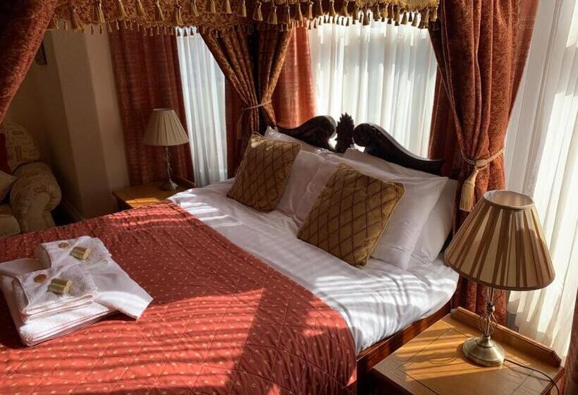 酒店 The Redcliffe