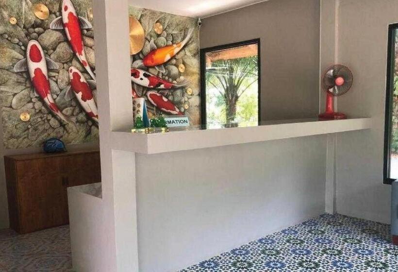 Ko Lanta Amantra Lake View Resort