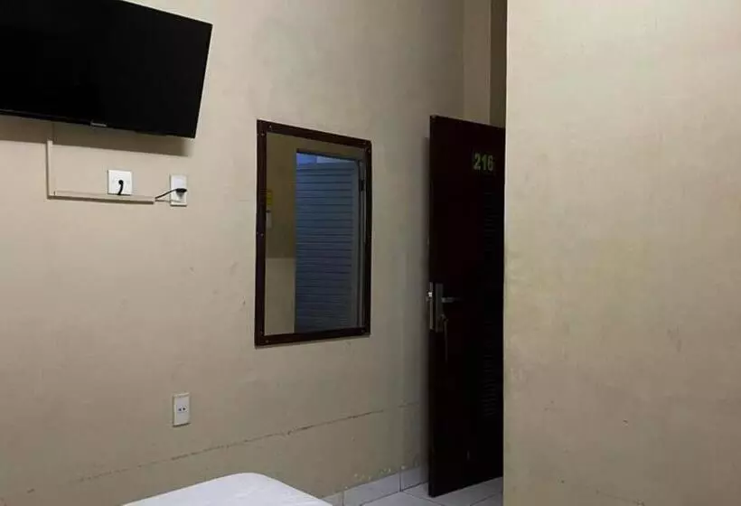 Capital O 93285 Residence Hotel Syariah