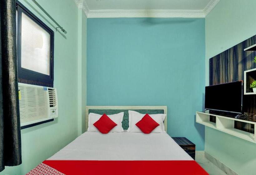 Oyo Flagship Hotel R P Royal