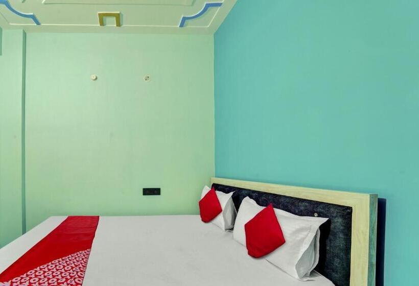 Oyo Flagship Hotel R P Royal