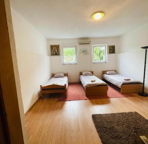 پانسیون Apartment Arimes Mostar