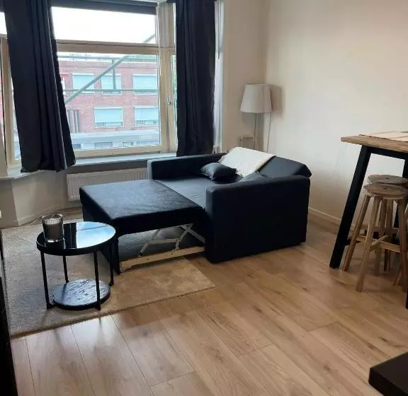 ペンション Cosy Apartment In The Hague!
