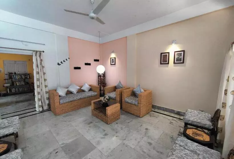 ペンション Gitali’s Homestay