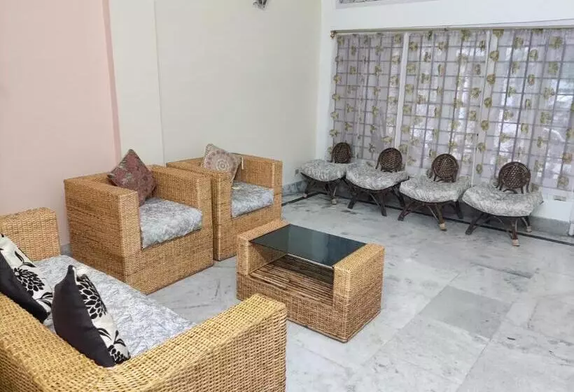 ペンション Gitali’s Homestay