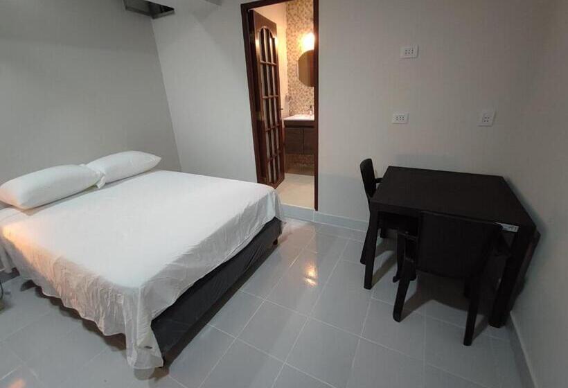 پانسیون Amaca Hostal