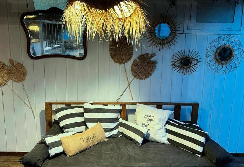 Pueblo Arriba Hostel