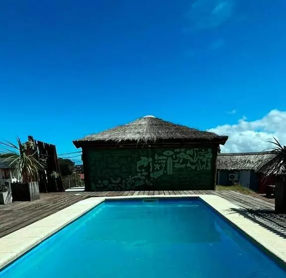 Pueblo Arriba Hostel