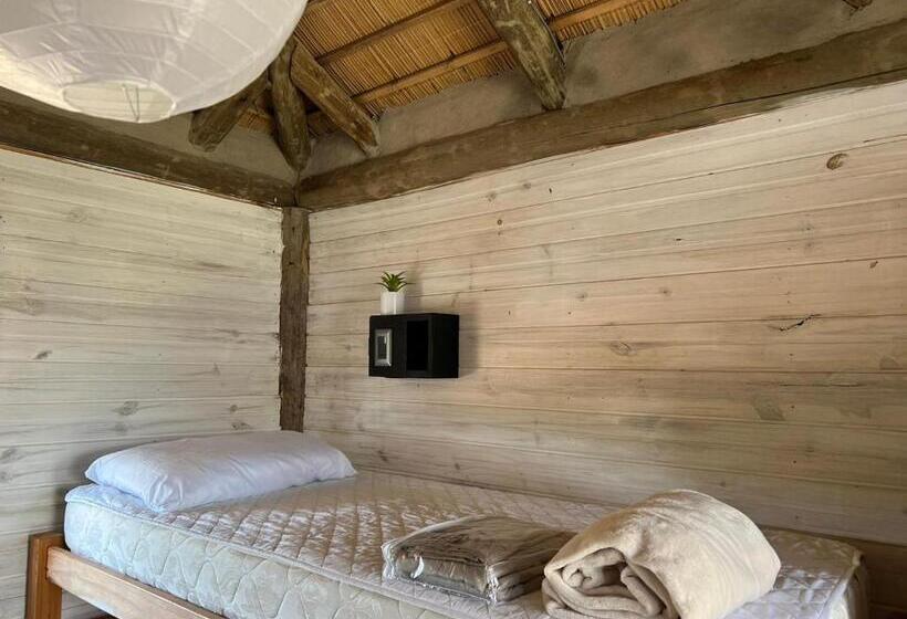 Pueblo Arriba Hostel